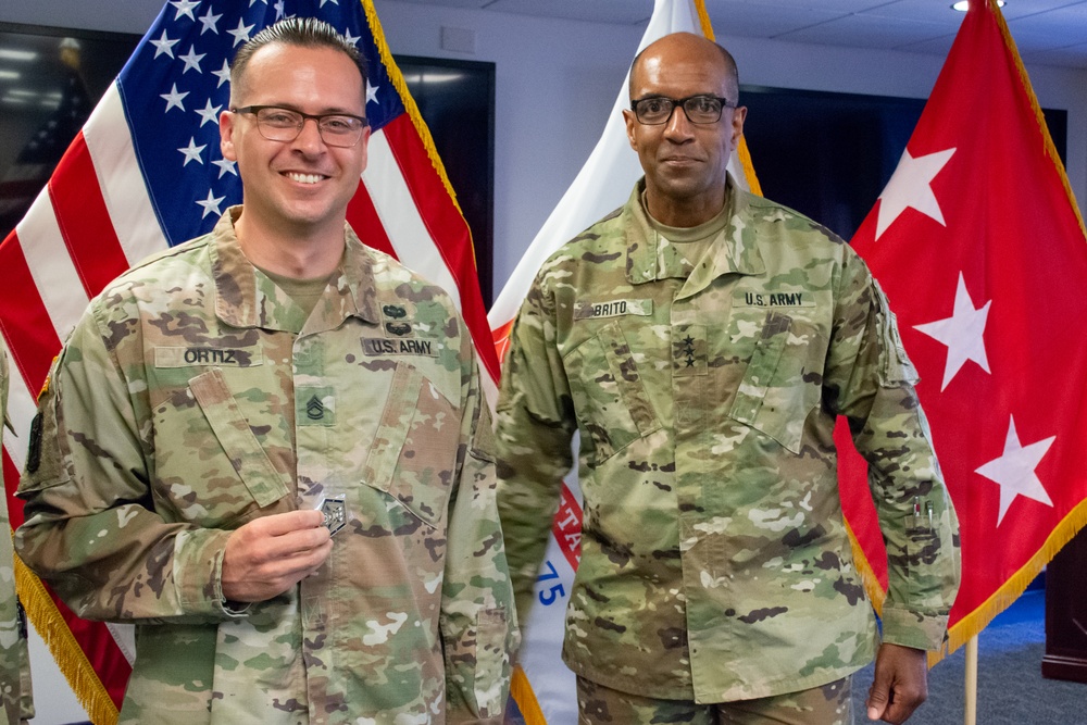 Army G1 Leadership presents impact awards to members of the IPPS-A Program