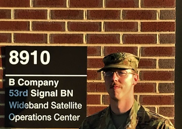 Satellite Operations Soldier wins military IT leadership award