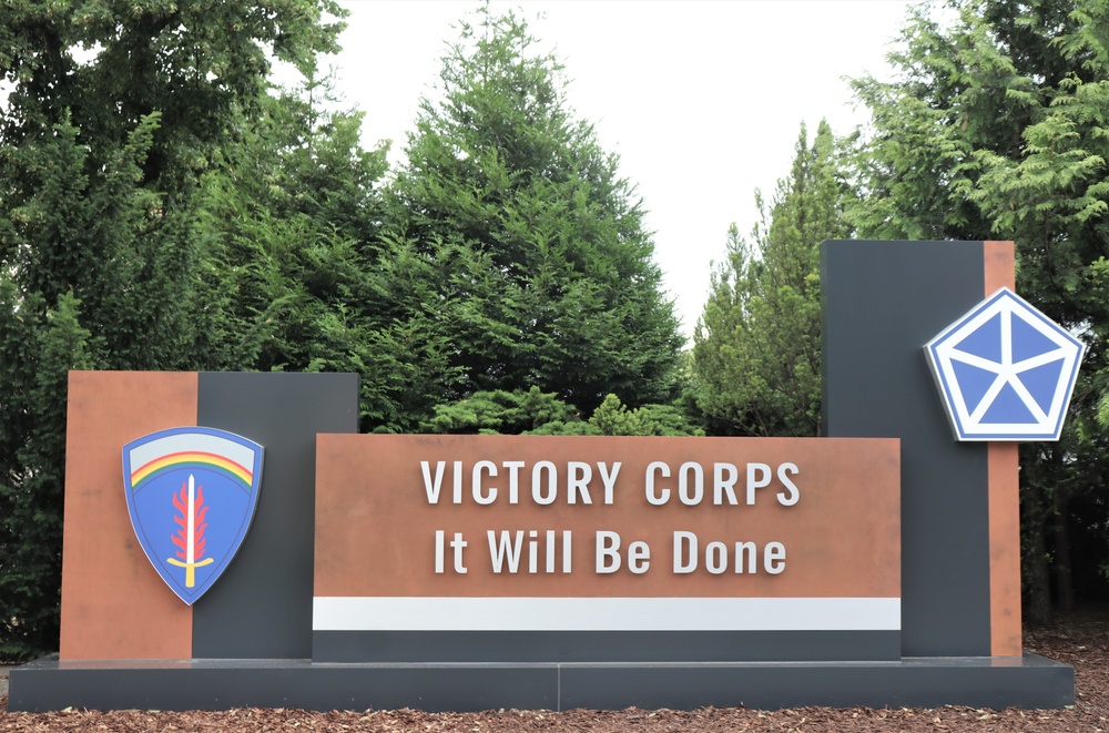 V Corps Forward motto unveiling ceremony held in Poznan, Poland