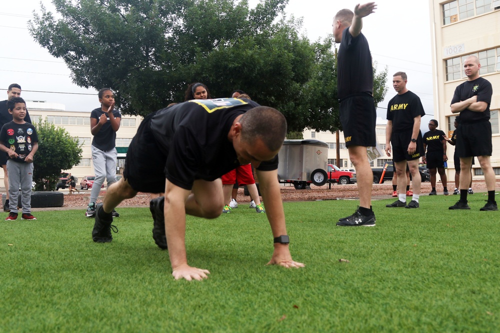 Soldiers, families participate in dagger PT