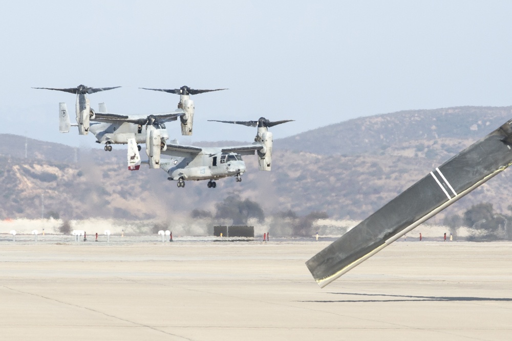 VMM-166 Final Flight