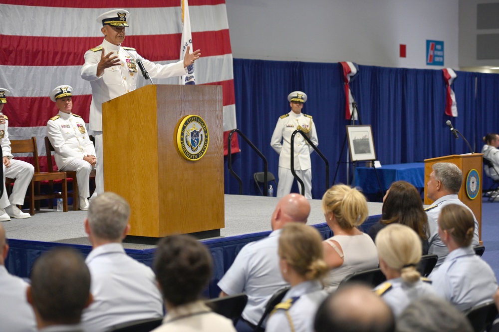 13th Coast Guard District transfers command