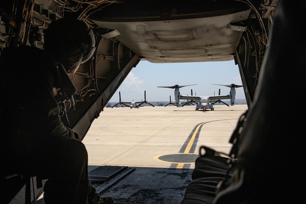 VMM-166 Final Flight