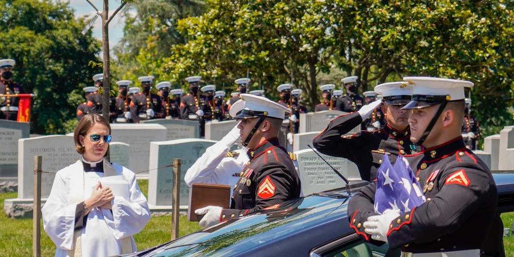 Marines Conduct Full Honors Funeral for Senator Warren