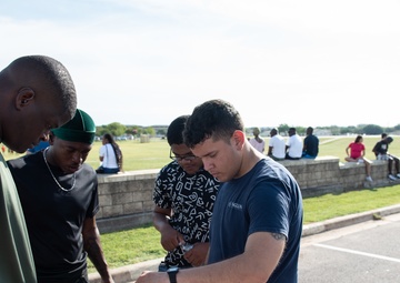 Leaders pause, thank Soldiers during appreciation day