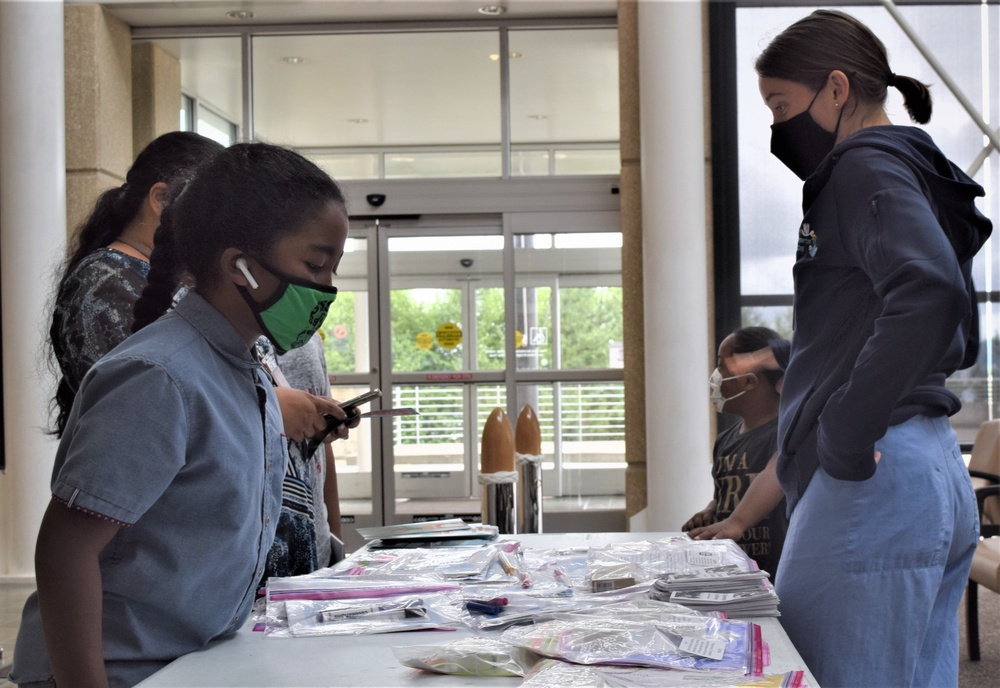 STEM stoked for summer at NHB/NMRTC Bremerton