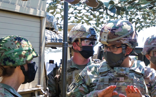 MG Laura Yeager visits bilateral Fire Direction Center Yausubetsu Training Area June 28