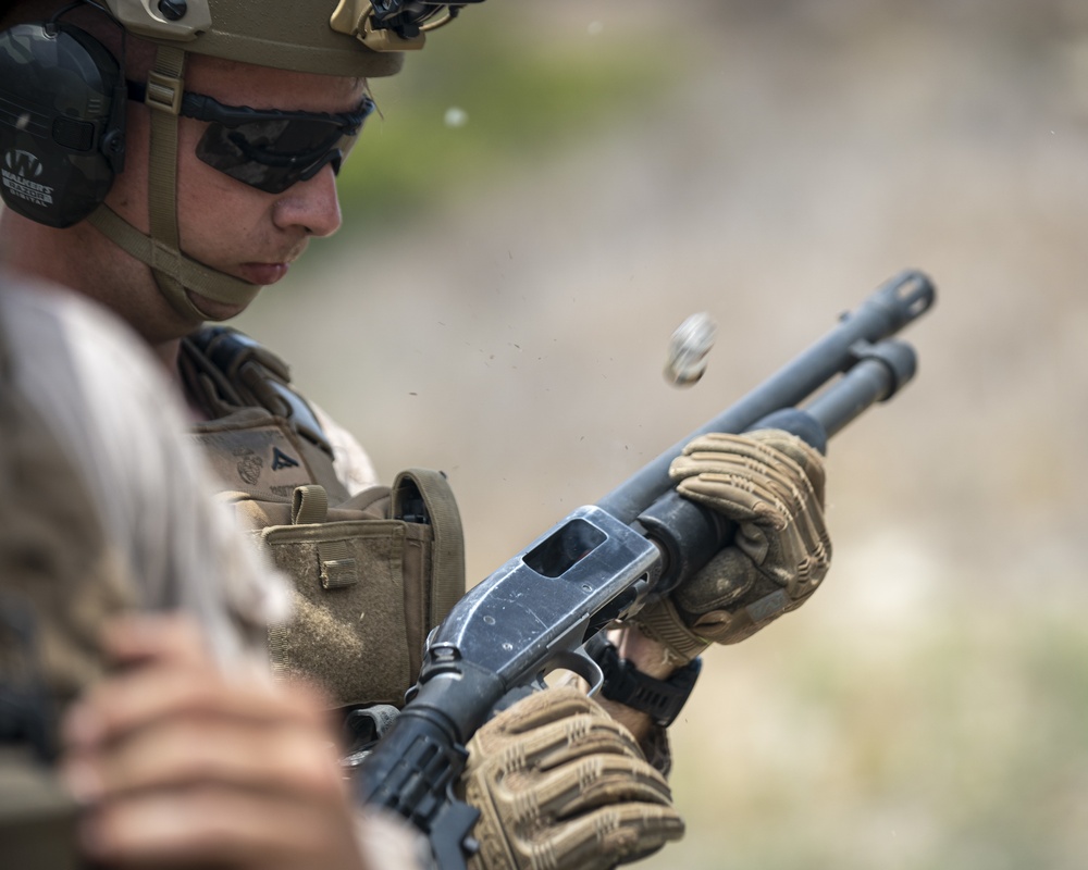 11th MEU Conducts Breaching Range