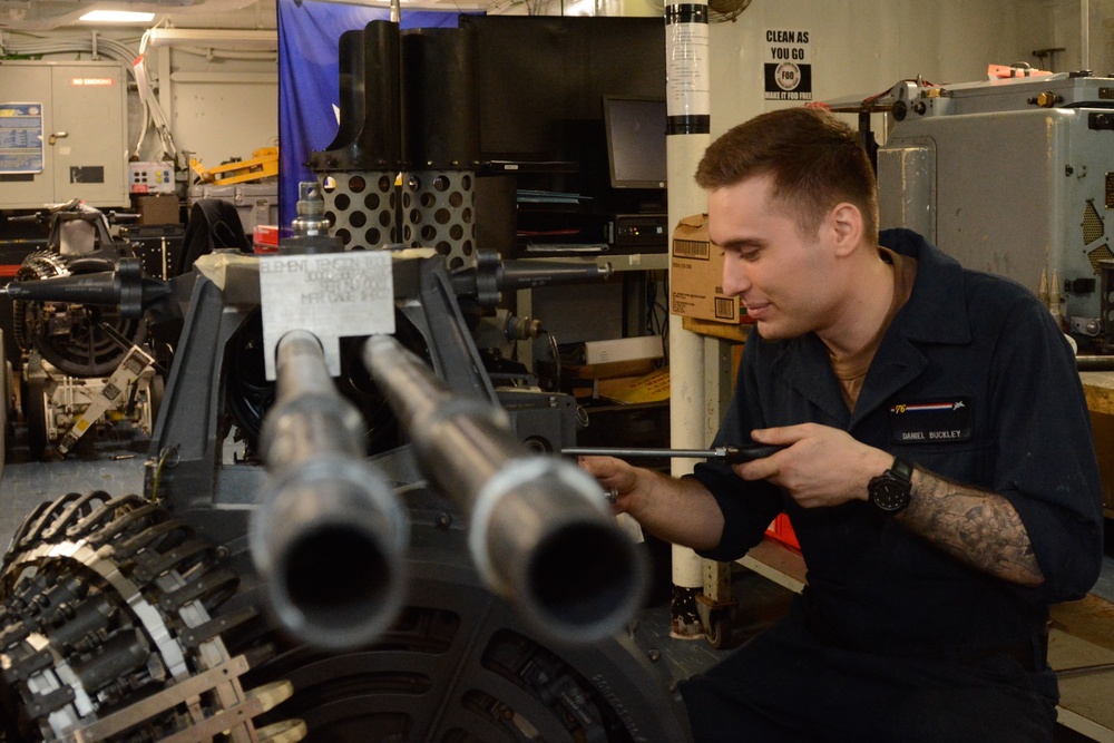 USS Ronald Reagan (CVN 76) Aviation Maintenance