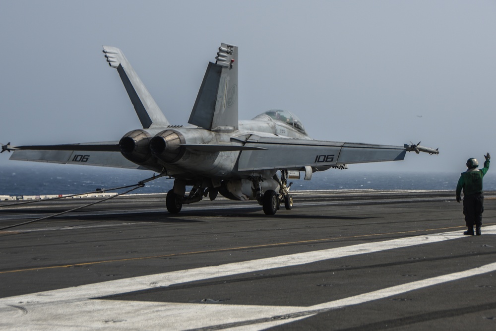 USS Ronald Reagan (CVN 76) Flight Operations