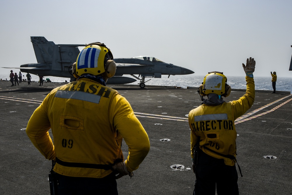 USS Ronald Reagan (CVN 76) Flight Operations