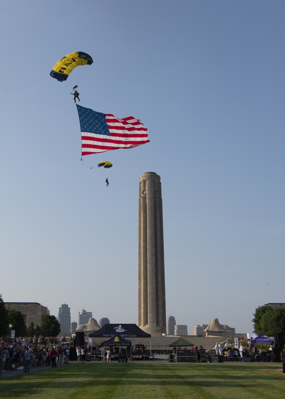 Sailors Celebrate Independence Day at National WWI Museum During Kansas City Navy Week