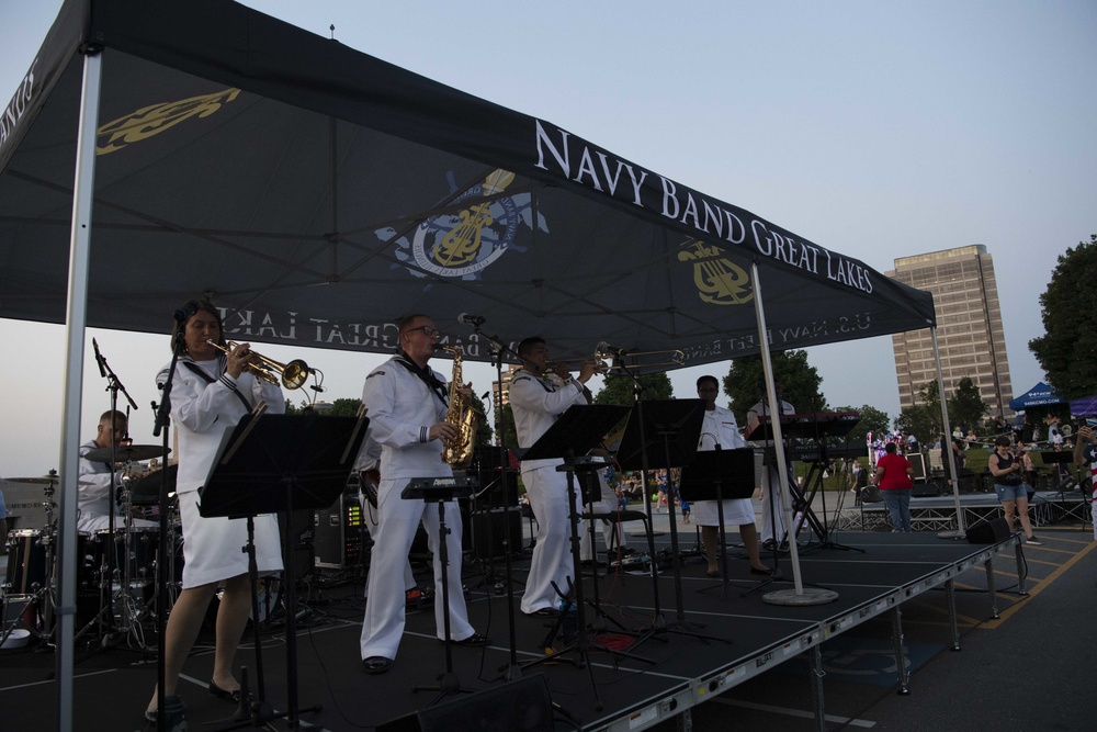 Sailors Celebrate Independence Day at National WWI Museum During Kansas City Navy Week