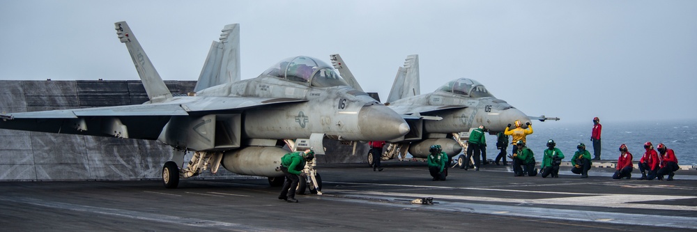 USS Ronald Reagan (CVN 76) Flight Operations