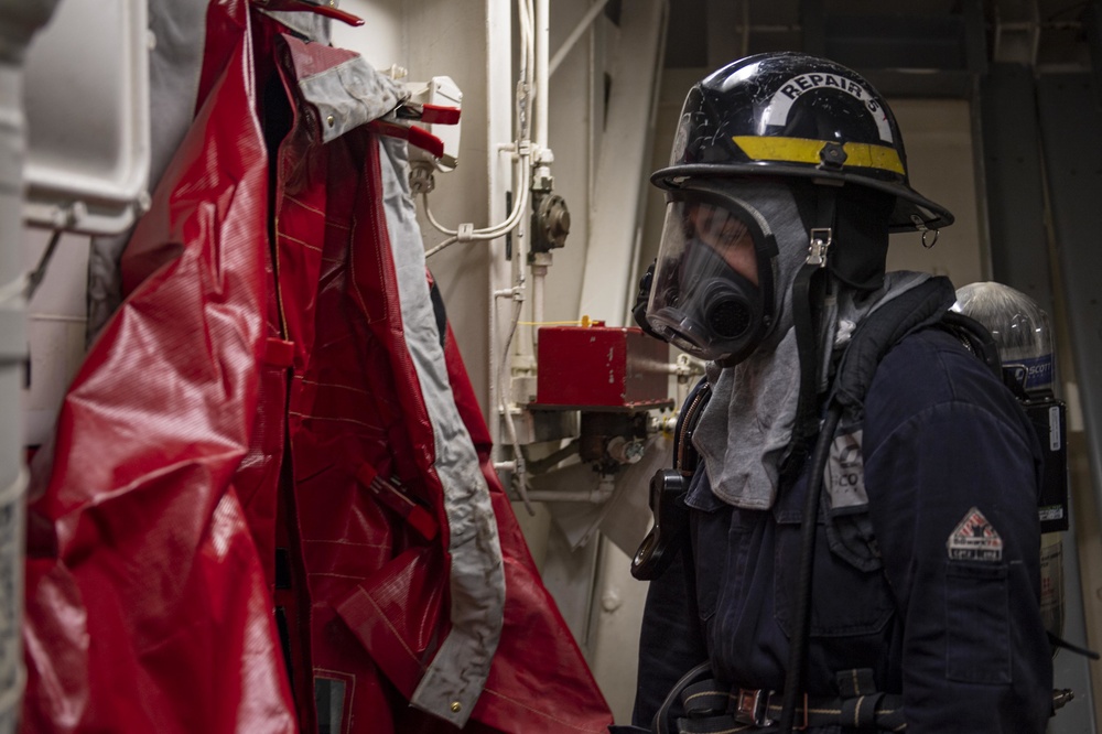 USS Laboon Conducts General Quarters Training Drill