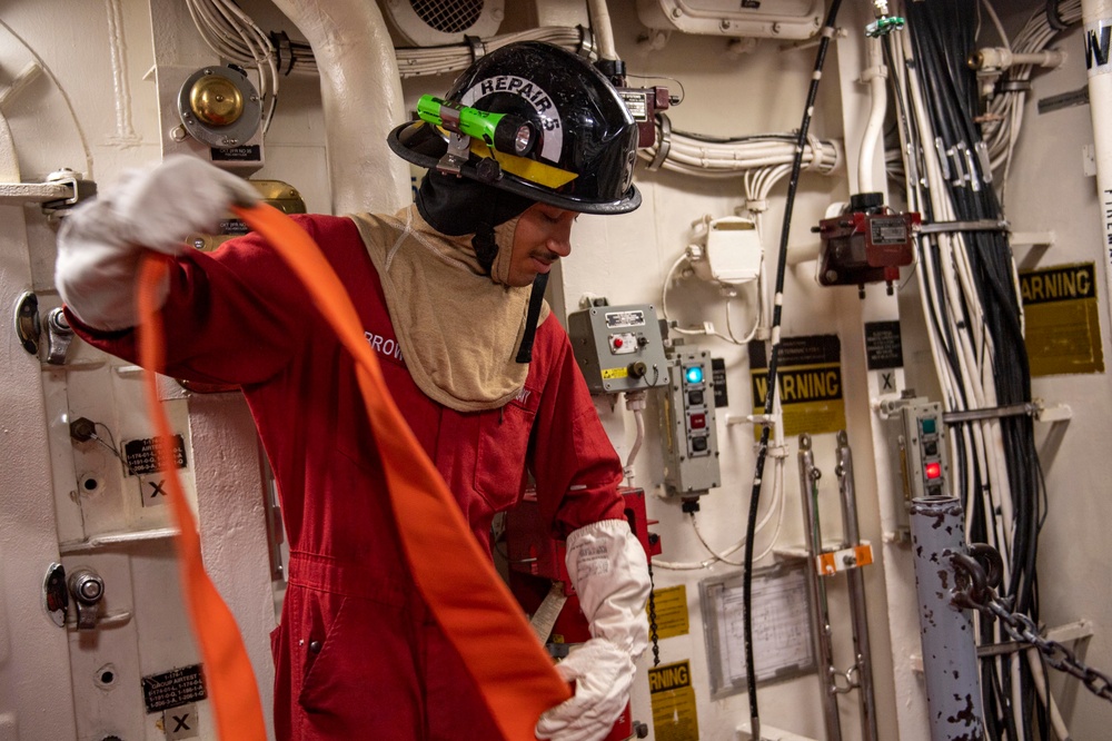 USS Laboon Conducts General Quarters Training Drill