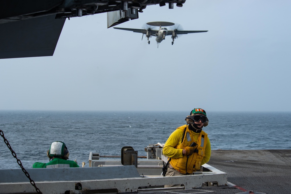 USS Ronald Reagan (CVN 76) Flight Operations