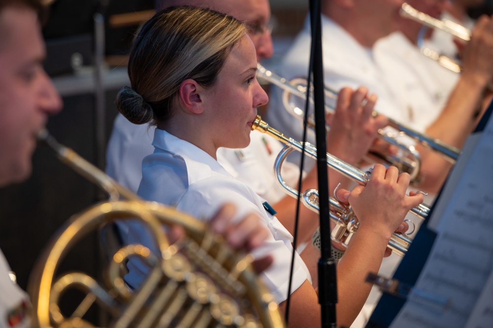 U.S. Navy Concert Band Celebrates Fourth of July