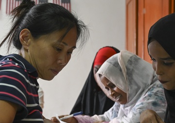 U.S. Army Civil Affairs works to empower women in Djibouti