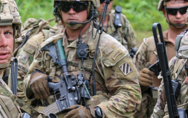 Dogface Soldiers and Japan Ground Self-Defense Force members participate in bilateral operation during Orient Shield 21-2