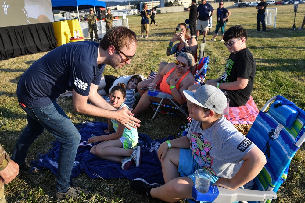 NAS Whidbey Island hosts free USO Concert