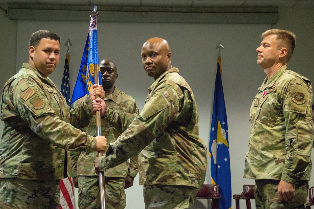 Team Pope welcomes new 43rd Medical Squadron commander during ceremony