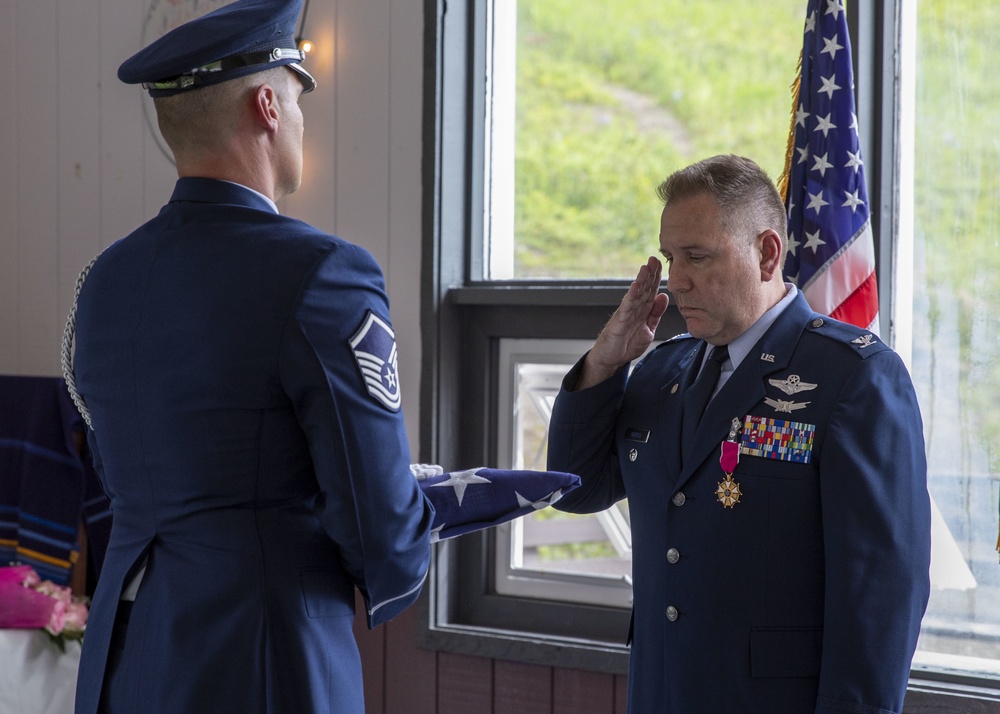 Long-time Alaska Air National Guard members retires from service