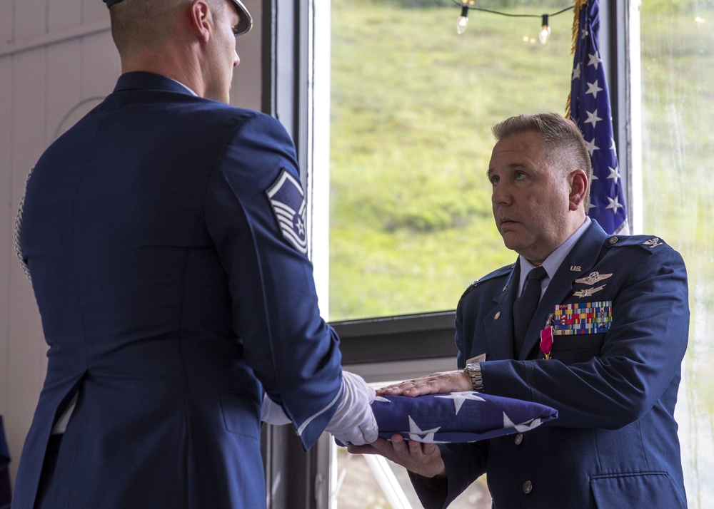 Long-time Alaska Air National Guard members retires from service