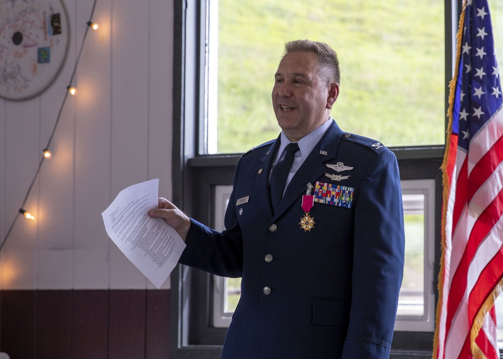 Long-time Alaska Air National Guard members retires from service