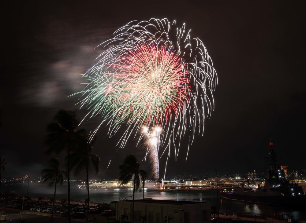 DVIDS Images MWR Sponsors Fireworks Display For July 4th