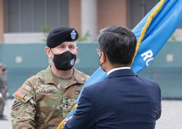 Gen. LaCamera Assumes Command of UNC/CFC/USFK