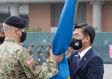 Gen. LaCamera Assumes Command of UNC/CFC/USFK