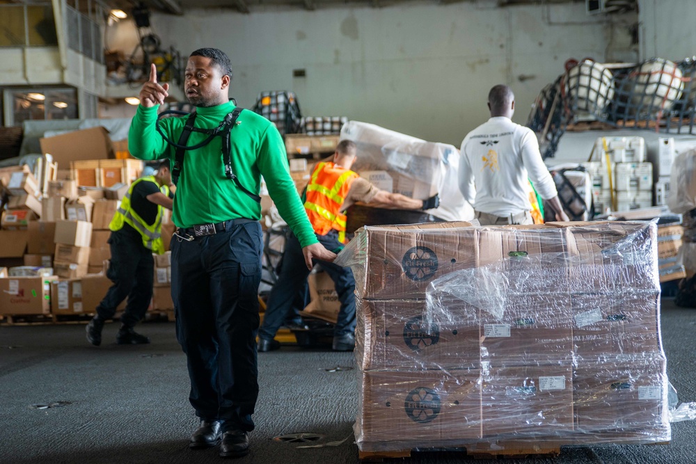 USS Ronald Reagan (CVN 76) Replenishment-at-Sea