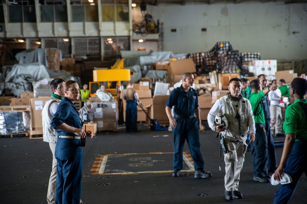 USS Ronald Reagan (CVN 76) Replenishment-at-Sea