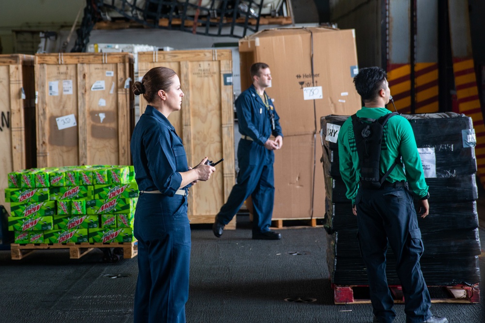 USS Ronald Reagan (CVN 76) Replenishment-at-Sea