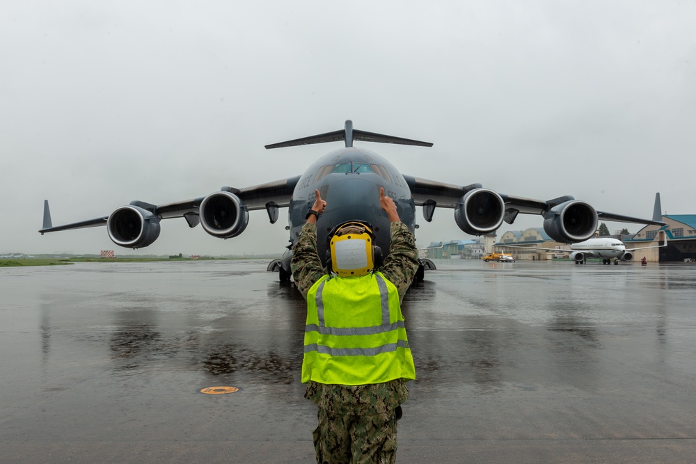 NAF Atsugi Transient Aircraft Line (T-Line) Division