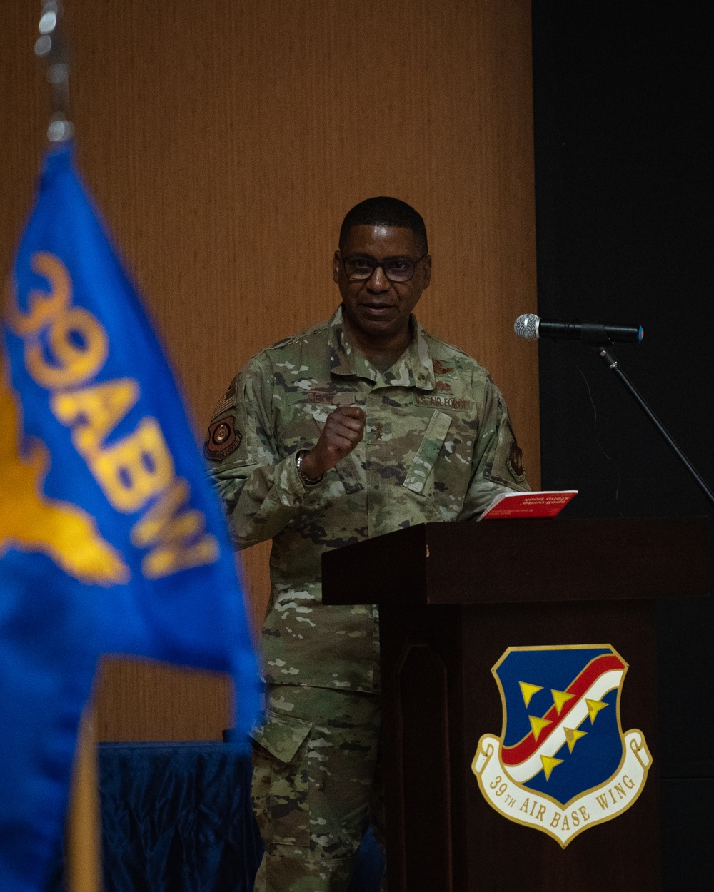 39th ABW welcomes new commander