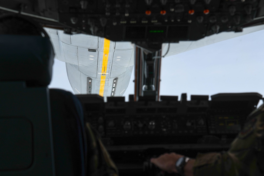 437th Airlift Wing hosts Incentive Flight