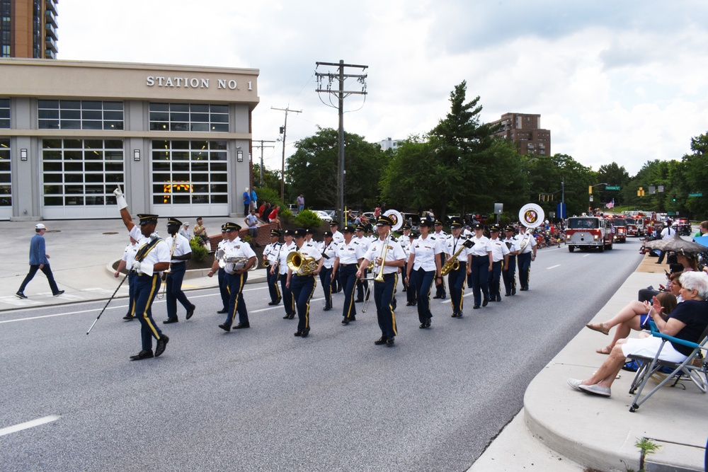 MDNG Participates in Towson 4th of July Parade