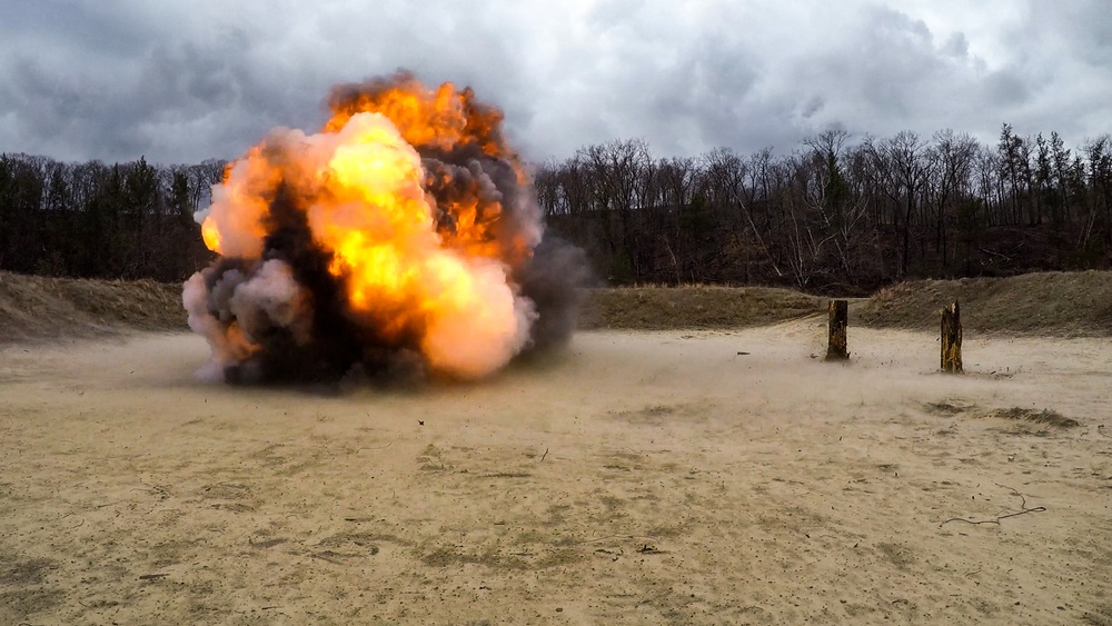 173rd BEB demolition training