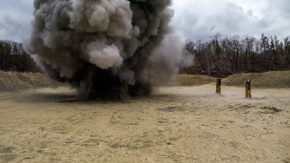 173rd BEB demolition training