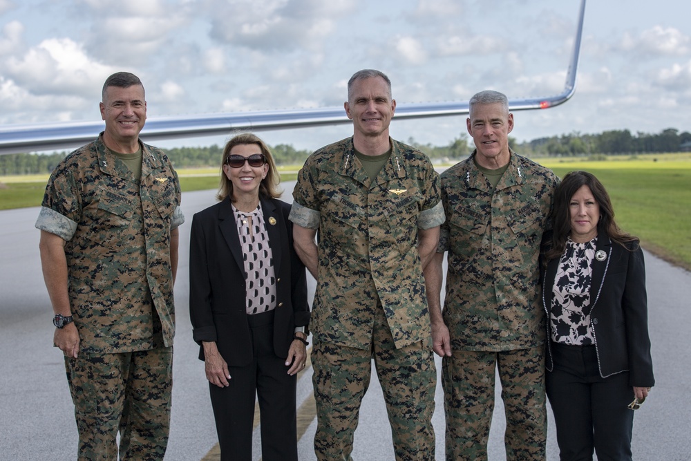 Assistant Commandant of the Marine Corps meets with Marine Corps Installations East and Marine Corps Air Station New River leadership