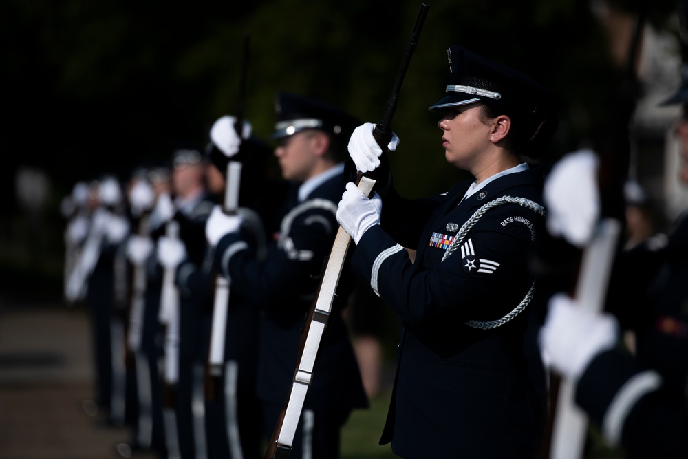 CSAF Brown, ACC welcome French Air Force