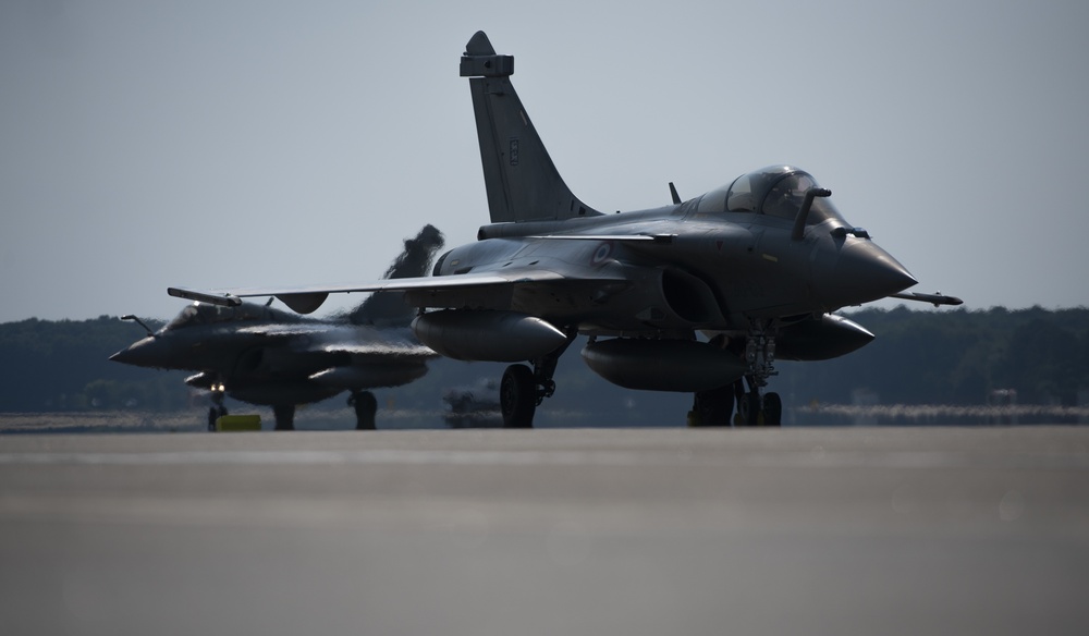 CSAF Brown, ACC welcome French Air Force