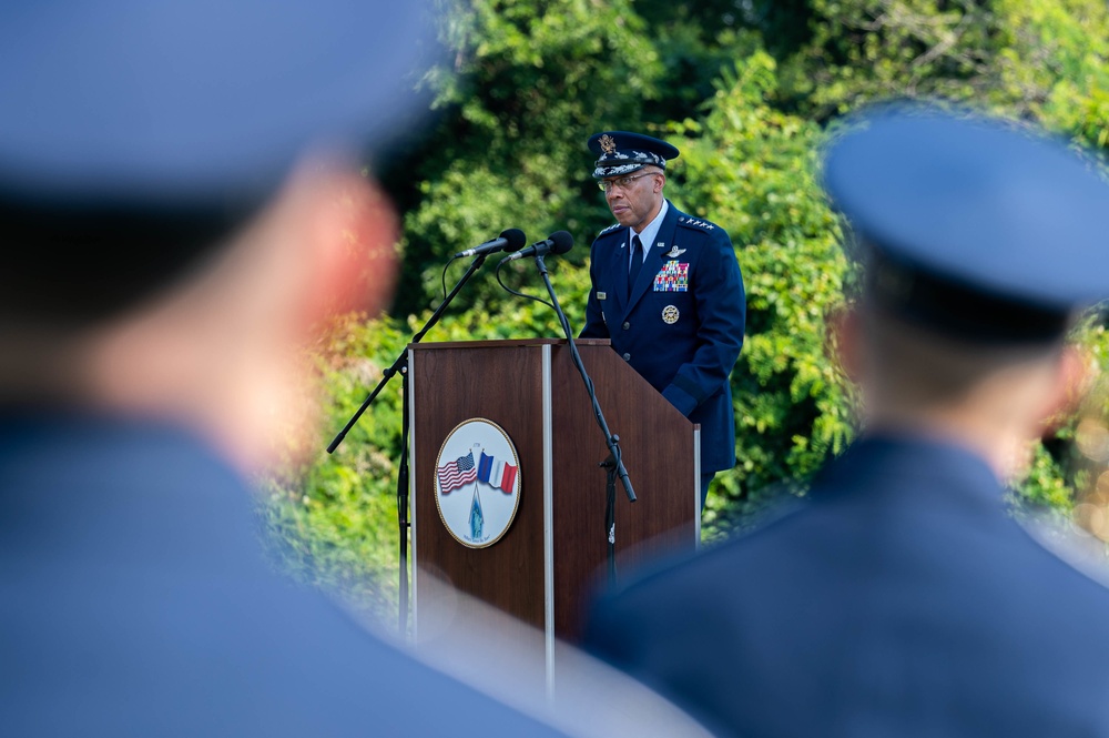 CSAF Brown, ACC welcome French Air Force