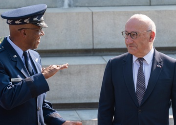 CSAF Brown, ACC welcome French Air Force