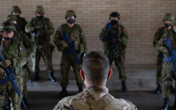Yokota trainers instruct CQC tactics