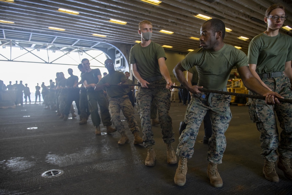 USS America conducts a replenishment-at-sea with the fleet replenishment oiler USNS Tippecanoe