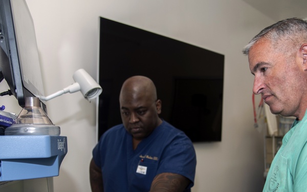 Taking Pains to Make a Difference: USU Faculty Among First Nurse Anesthetist Fellowship Inductees