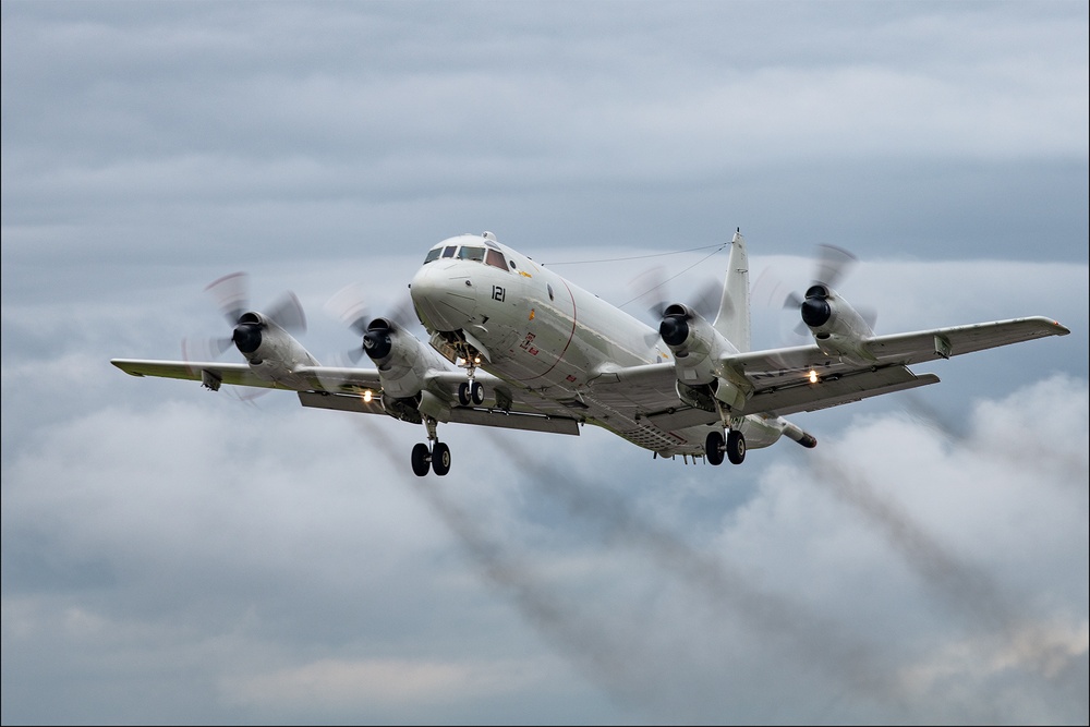 Navy P3 leaves Selfridge after Hurricane Elsa